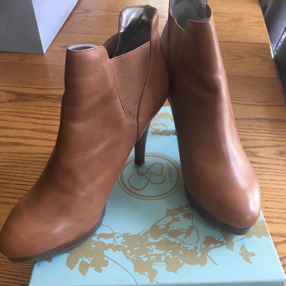 Jessica Simpson Boots